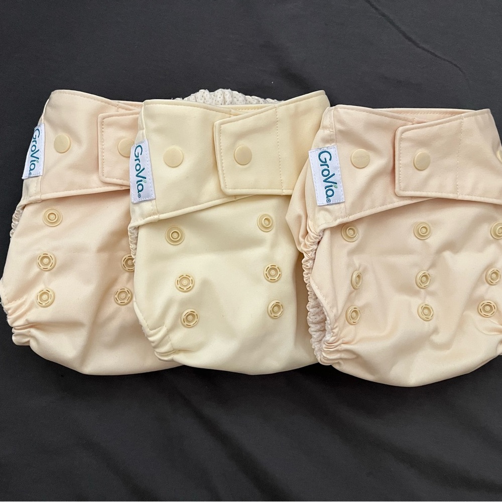 GroVia Snap Hybrid Reusable Cloth Diapers - Light yellow